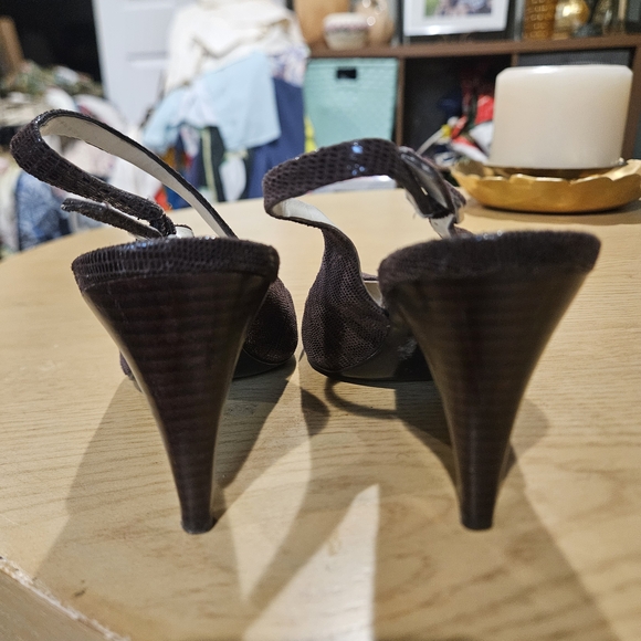 Calvin Klein 90s Minimalist Slingback Heels Brown Textured Kitten Heel Size 7 - Picture 6 of 16